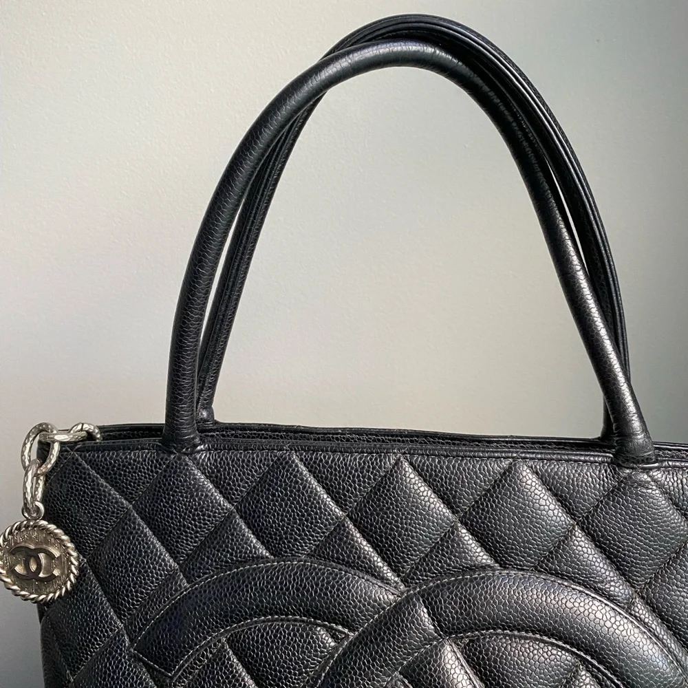CHANEL MEDALLION BLACK & SILVER HARDWARE QUILTED CAVIAR TOTE